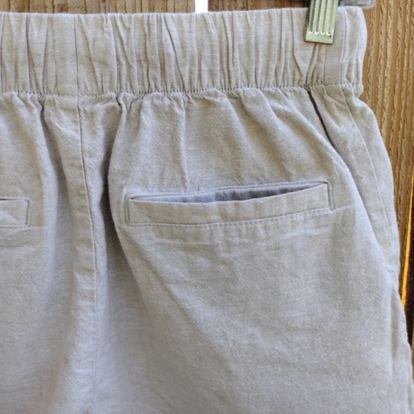 Uniqlo - High Rise Linen Shorts XS - Picture 5 of 5